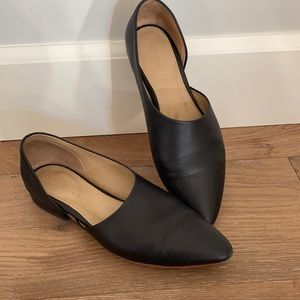 Gently used Poppy Barley ‘peek-a-boo’ flats